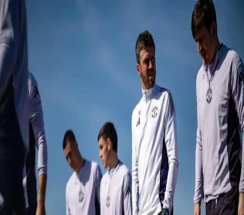 巴塞罗那以,逆袭西班牙,夺得西甲胜,世界杯预测,2026世界杯,热门球队分析,战术对比,赛事动态